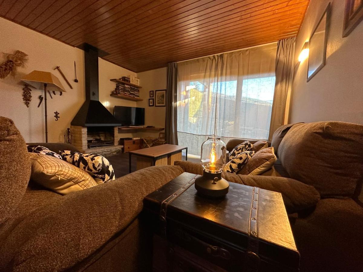 Chalet A Nahuja Luaran gambar