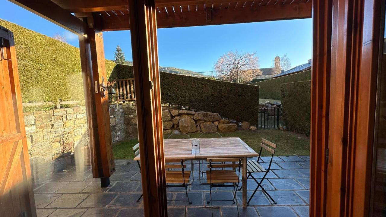 Chalet A Nahuja Luaran gambar