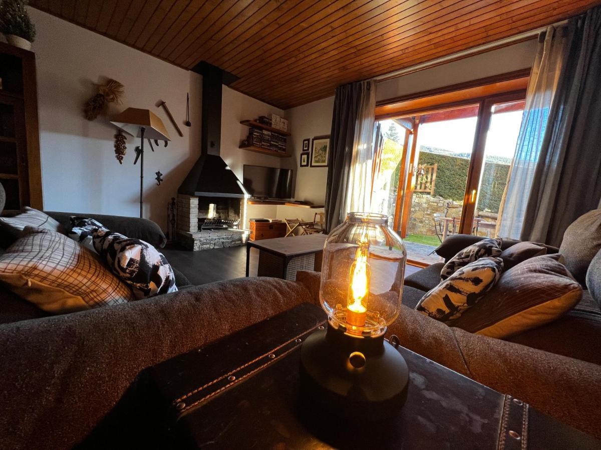Chalet A Nahuja Luaran gambar