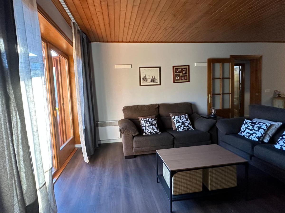 Chalet A Nahuja Luaran gambar